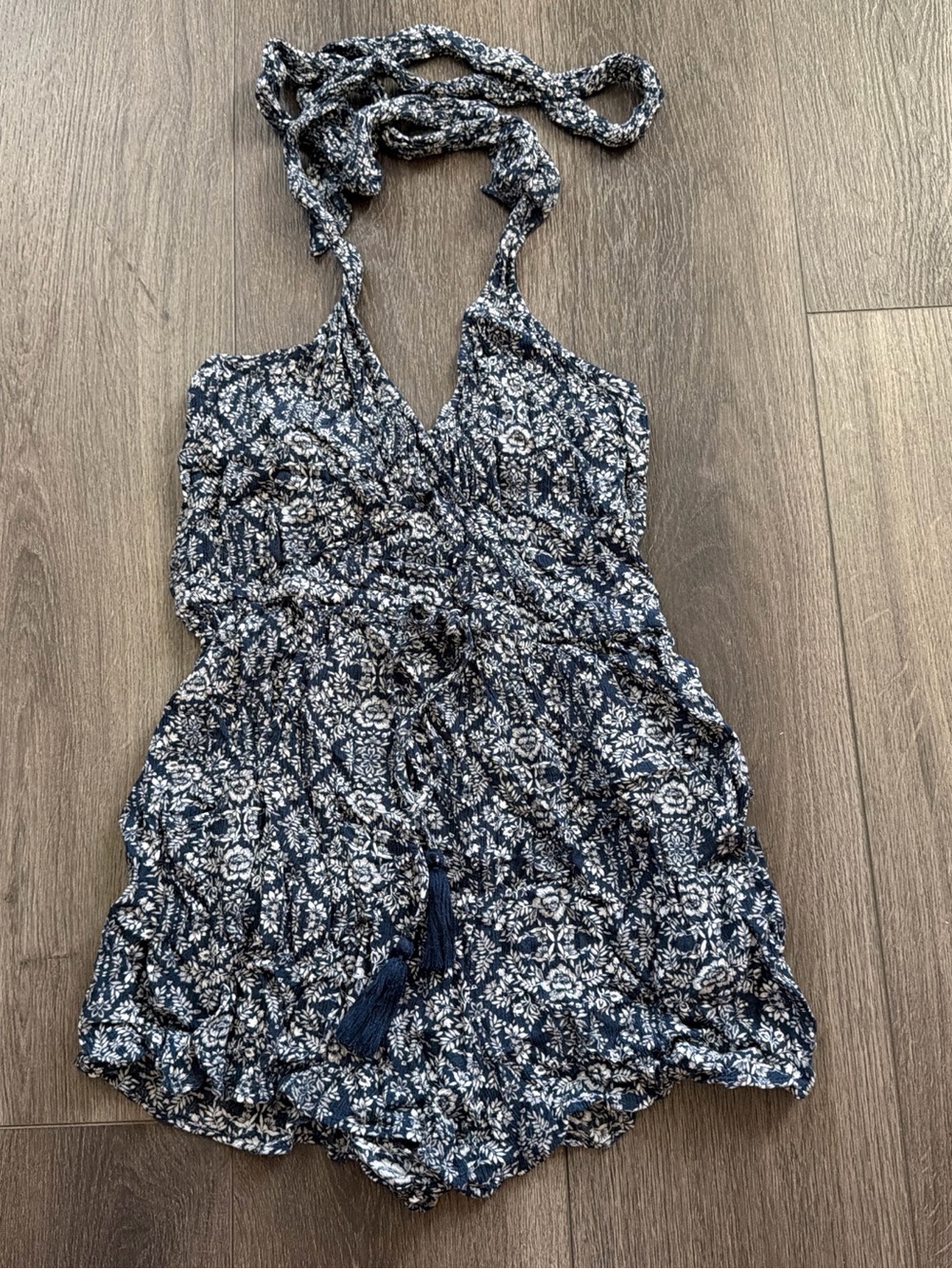 2pc American Eagle Outfitters Floral Halter Romper and Dress bundle Paisley S